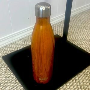 25 oz Swell Bottle